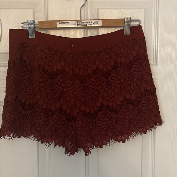 Women’s lace shorts - Picture 2 of 4